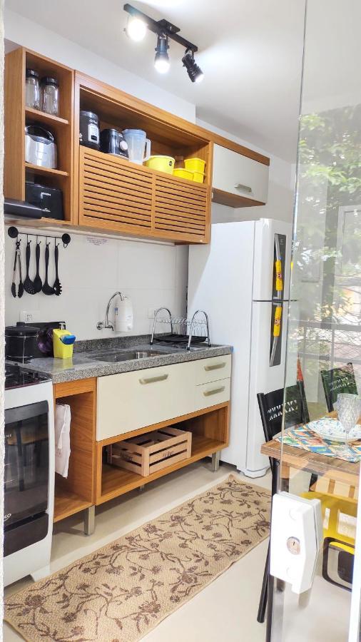 Apto Centro Ubatuba Com Varanda Gourmet, Suite E Piscina Bagian luar foto